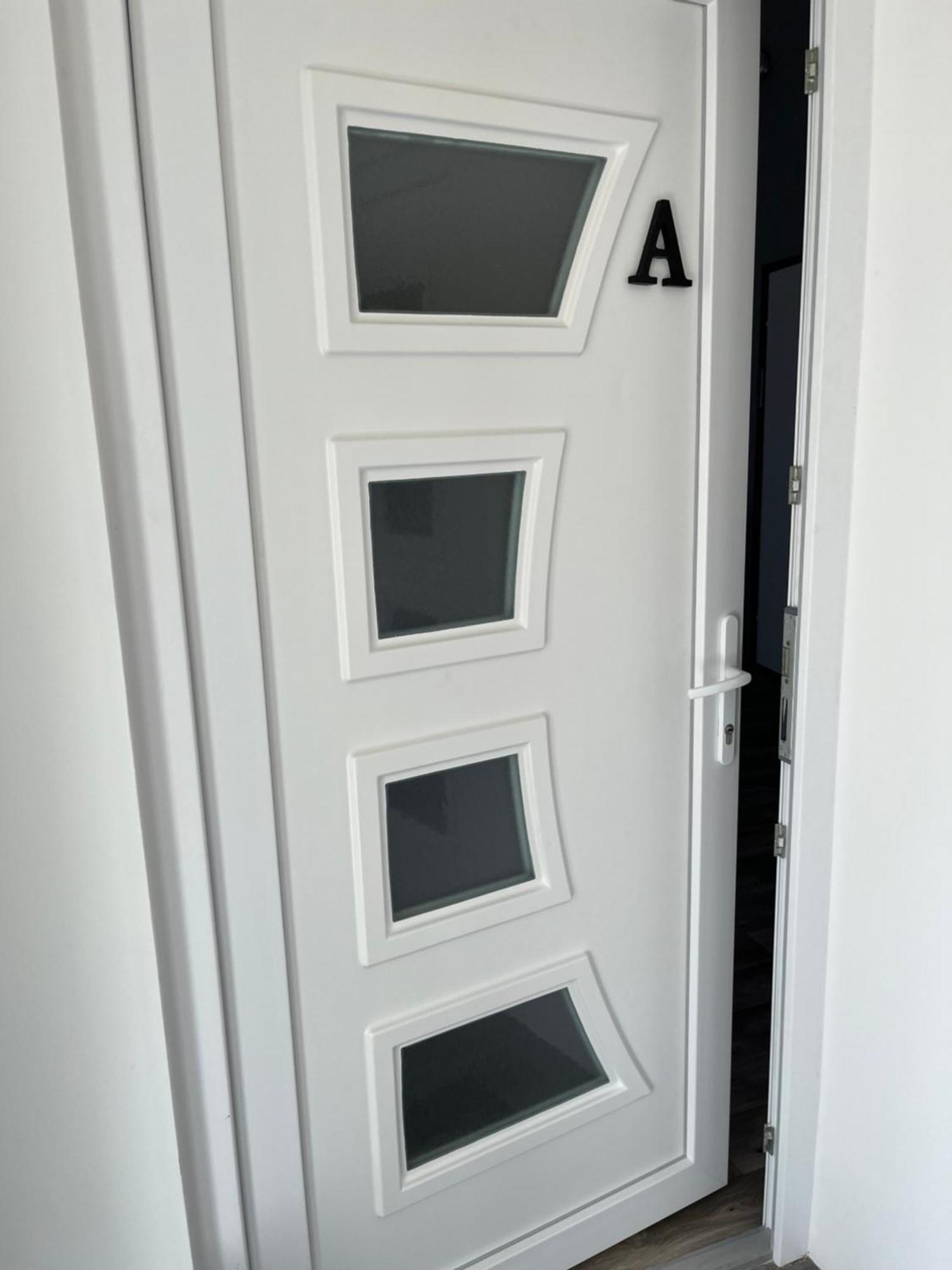 Centr00M Apartman Dunafoldvar Δωμάτιο φωτογραφία
